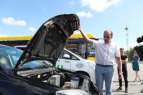 Belarus working on electric race car