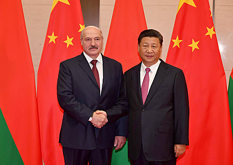 Lukashenko invites Xi Jinping to visit Belarus in 2019