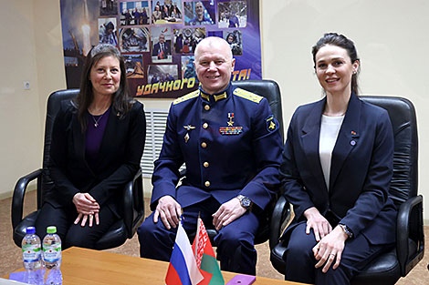 Vasilevskaya comments on scientific program during space flight