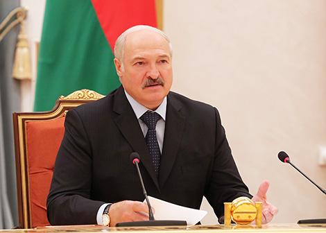 Lukashenko calls on CEI countries to build bridges between integration associations