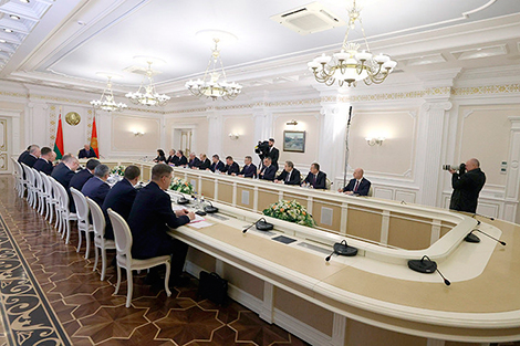 Lukashenko describes Belarus-Russia allied relations as unmatched