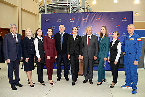 Lukashenko meets with Belarusian cosmonaut candidates