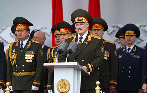 Belarus president responds to critics of Victory Day parade