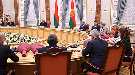 Lukashenko: Accomplishments of Belarusian scientists should not remain a pretty showpiece