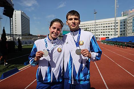 Белорусские пятиборцы Анастасия Малашенока и Алексей Сафончик стали вторыми в эстафете на II Играх стран СНГ