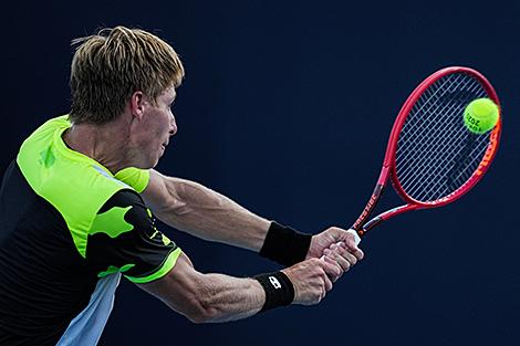 Белорусский теннисист Илья Ивашко вышел в 1/2 финала турнира в Атланте