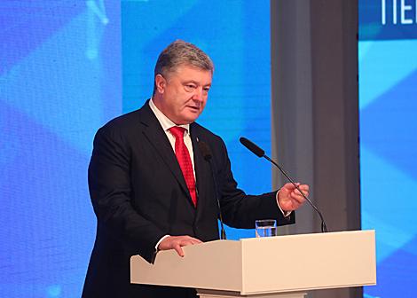 Порошенко: вещание украинского телеканала в Беларуси начнется в ближайшее время