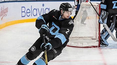 Белорусский хоккеист Илья Соловьев дебютировал в НХЛ