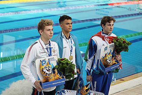 Белорусский пловец Кирилл Холкин выиграл серебро II Игр стран СНГ на стометровке баттерфляем