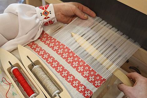 Техники изготовления домашнего текстиля представят мастера народных ремесел на выставке в Витебске