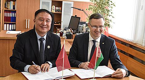 Гомельский университет и Пекинский технологический институт будут развивать научное сотрудничество