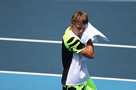 Белорусский теннисист Илья Ивашко вышел в 1/16 финала турнира в Монте-Карло