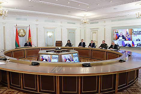 Лукашенко: Беларусь и Россия выдержали внешнее давление и становятся сильнее