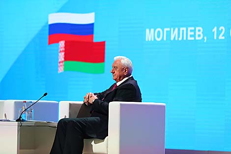 Мясникович: мнения о финансовой зависимости Беларуси от России вредны и необъективны