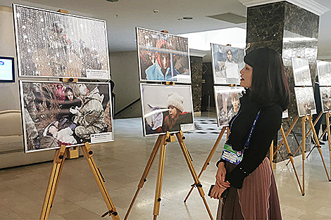 Ву Тхюи Чанг: фотовыставки БЕЛТА познакомили зарубежных гостей с важными реалиями