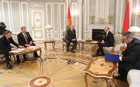 Лукашенко заявляет о готовности восстановить с Молдовой уровень сотрудничества времен Советского Союза