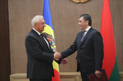Мясникович: Беларусь рассматривает Молдову как связующее звено со странами Центральной и Южной Европы