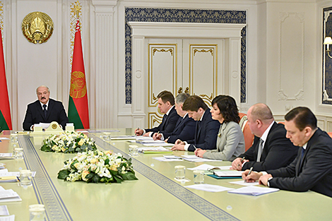 От белорусского Euronews до медиацентра - с какими предложениями руководители СМИ пришли к Лукашенко