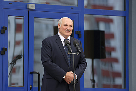 Лукашенко: сейчас очень опасный момент, нельзя потерять то, что мы создали
