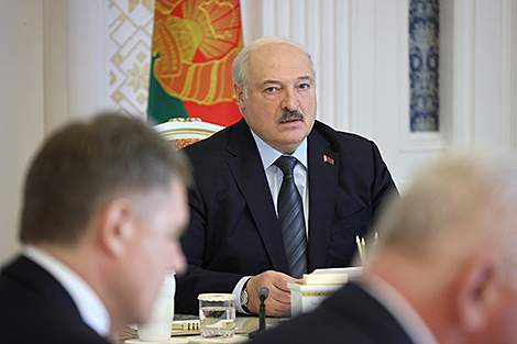 Лукашенко: вакханалии по поводу организации вступительной кампании необходимо закончить