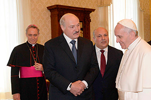 Лукашенко: Папе Римскому пора приехать в Беларусь и встретиться с Патриархом на белорусской земле