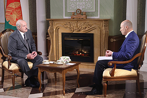 Лукашенко дал интервью известному украинскому журналисту Дмитрию Гордону