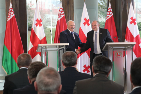 Лукашенко подчеркивает заслугу грузинской стороны в успешном развитии отношений