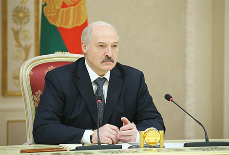 Лукашенко: Беларусь готова обсуждать возобновление сотрудничества с российскими партнерами в калийной сфере