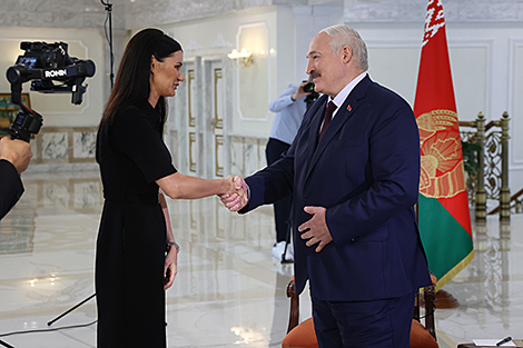 Лукашенко: искренне люблю Украину и ее людей