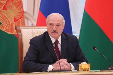 Лукашенко: межрегиональные связи остаются залогом успеха белорусско-российской интеграции