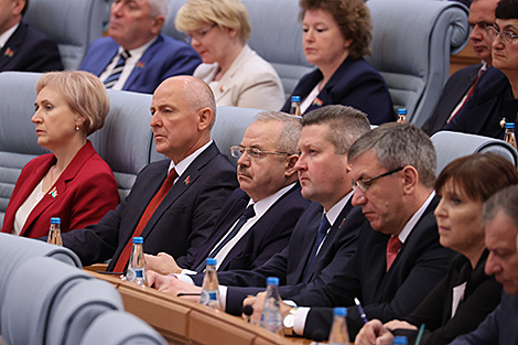 Лукашенко: вместе мы вернем в Беларусь спокойный ритм жизни и продолжим строить независимое будущее