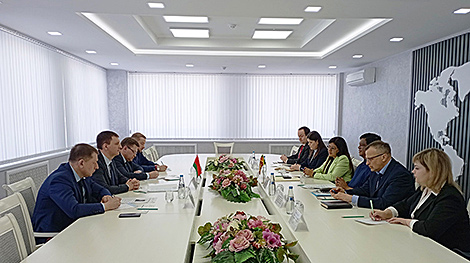 Belarus’ Industry Ministry seeks to build cooperation with Sri Lanka