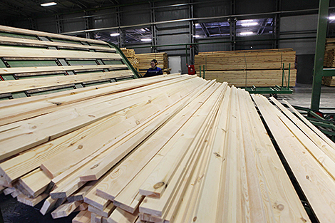 Timber conversion rate at Belarusian Bellesbumprom enterprises past 90%