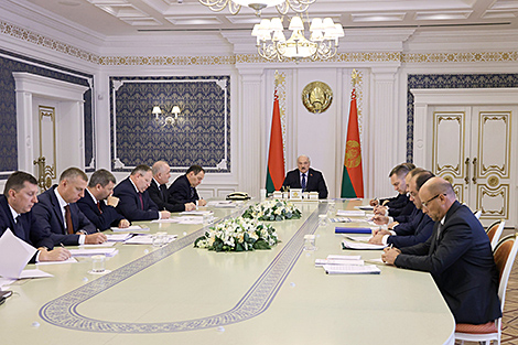 Lukashenko reveals details of new railroad project with Russia