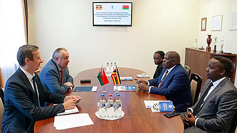 Belarus, Uganda discuss business contacts