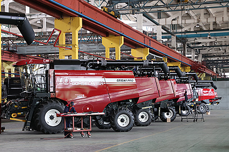 Belarus’ Gomselmash to ship large batch of equipment to Africa