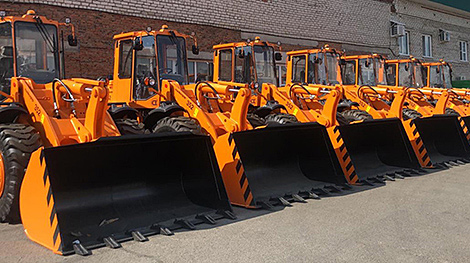 Russia’s Altai Territory receives 15 loaders from Belarus’ Amkodor