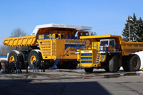 Belarusian BelAZ rolls out two import-independent haul trucks