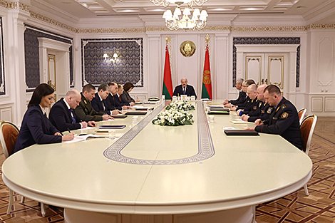 Lukashenko wants marketplace sellers to move towards civilized trade