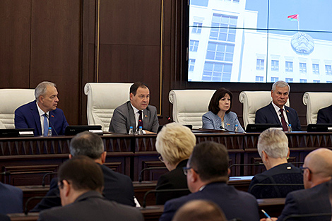 PM: Belarus plans to ramp up export by 7.6% in 2024
