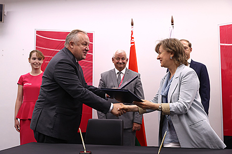 Contracts worth $180m signed by Belarus at Innoprom expo in Yekaterinburg