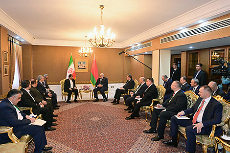 Lukashenko invites Iran to set up joint high-tech manufacturing facilities