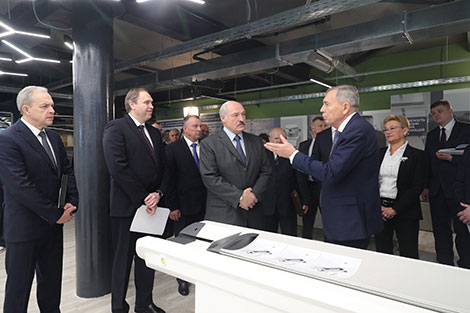 Lukashenko instructs to equip more healthcare institutions with Adani body scanners