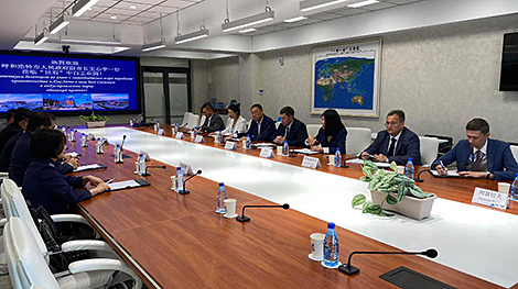 China-Belarus Industrial Park Great Stone hosts China’s Hohhot delegation