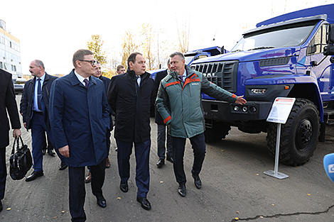 Контракты на более чем $56 млн подписаны во время рабочего визита Головченко в Уфу и Челябинск