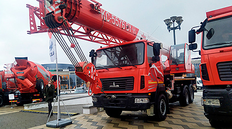 МАЗ представил новый автокран на строительной выставке BUDEXPO-2021