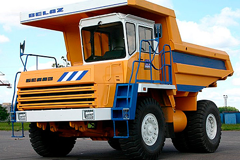 БЕЛАЗ поставит два 30-тонника в Оренбургскую область
