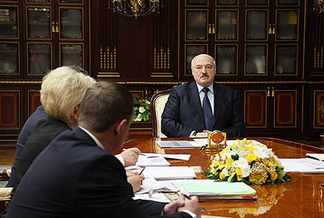 Пенсии в Беларуси будут повышены с 1 декабря на 5%