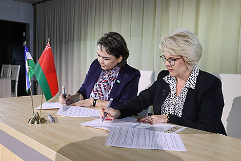 Предприятия легпрома Беларуси и Узбекистана подписали контракты более чем на $2,5 млн