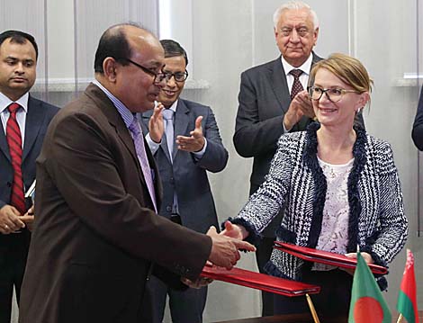Беларусь поставит в Бангладеш 450 тыс. т калийных удобрений